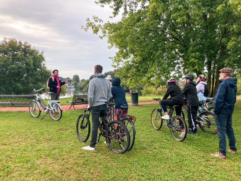 isite guidée à vélo au port de Saint-Jean-de-Losne